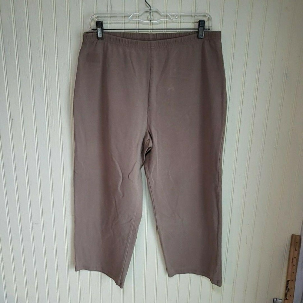 L.L. Bean Capri Pants Womens L Brown Knit Pull On Elastic Waist Stretch Casual